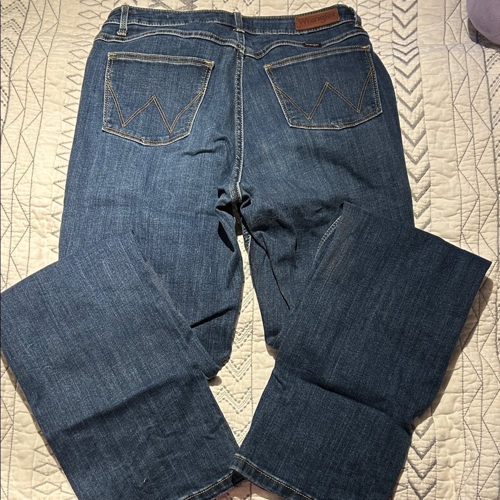 Wrangler Women's Dark Blue Denim Jeans - Picture 2 of 5